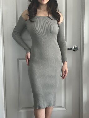 Ribbed Knit Maxi Dress Size S brand new with tag